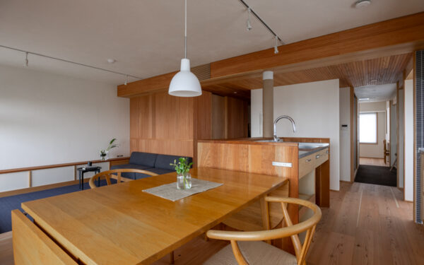 【三鷹の家】東南角最上階 眺望を楽しむ暮らし