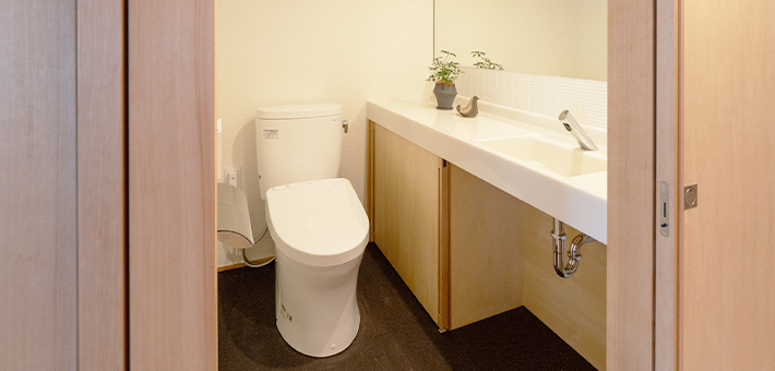 material-010_img02_pc