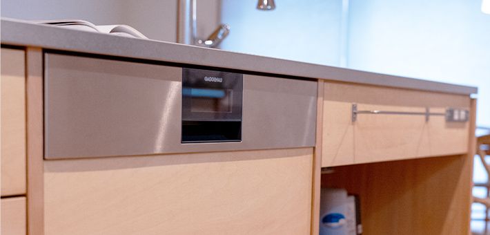 material-010_img06_pc